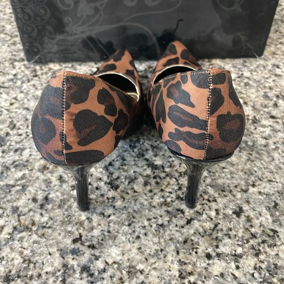 Rampage Leopard Pumps - Picture 3 of 9